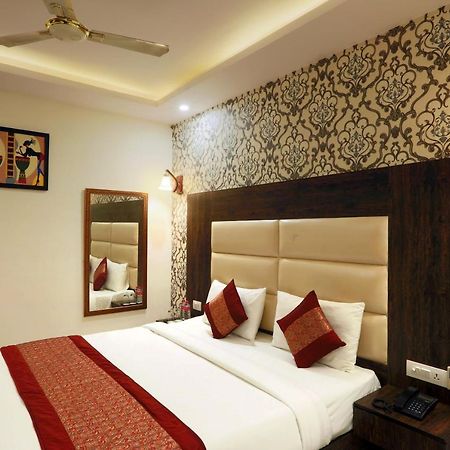 Hotel Qualia Suites At Delhi Airport New Delhi Exterior foto
