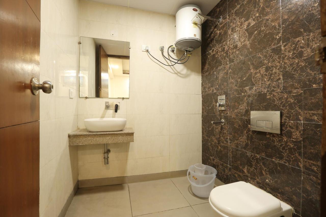 Hotel Qualia Suites At Delhi Airport New Delhi Exterior foto