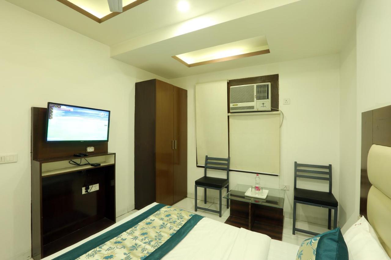 Hotel Qualia Suites At Delhi Airport New Delhi Exterior foto